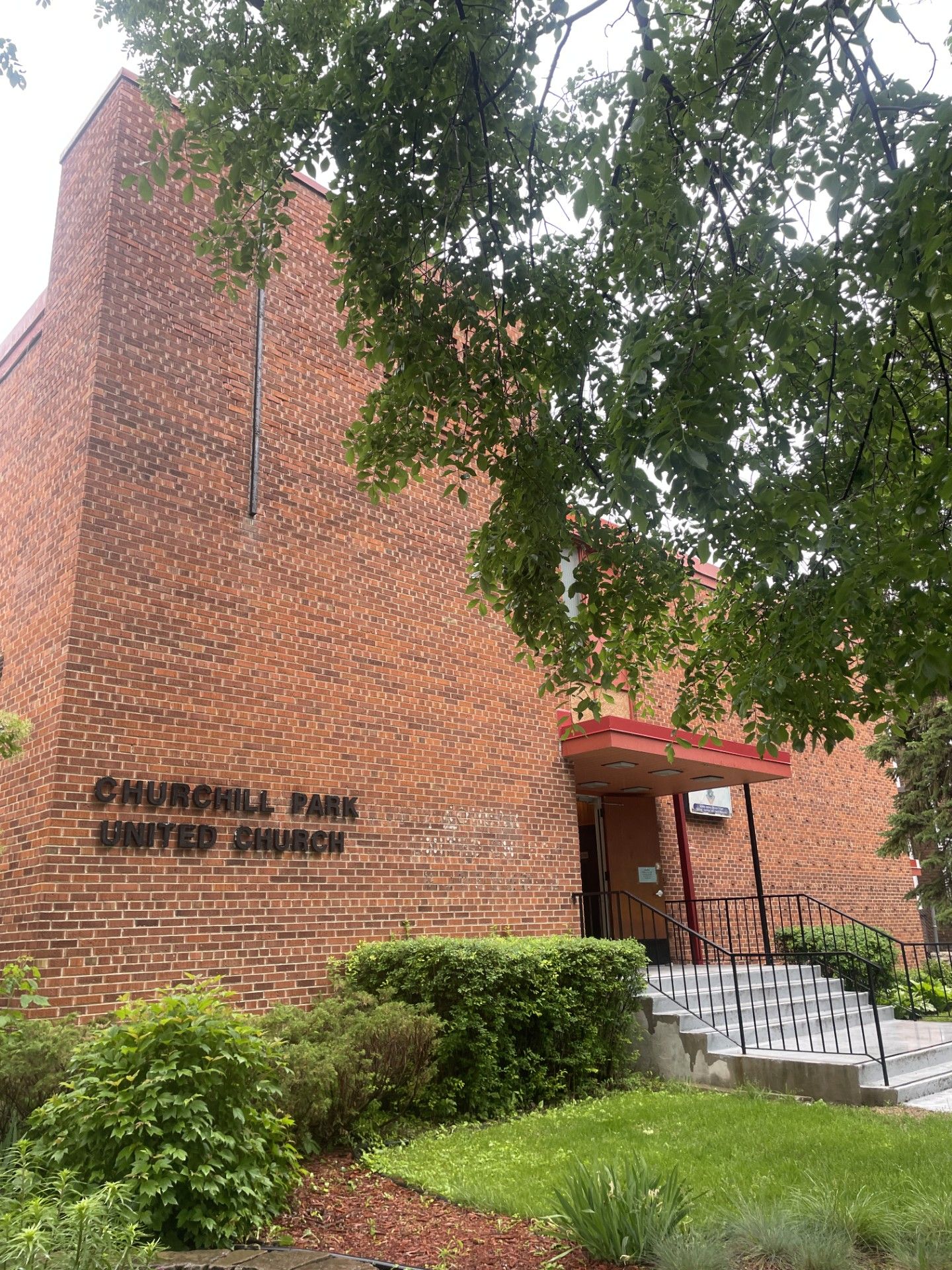 OUTSIDE OF CHURCHILL PARK UNITED CHURCH